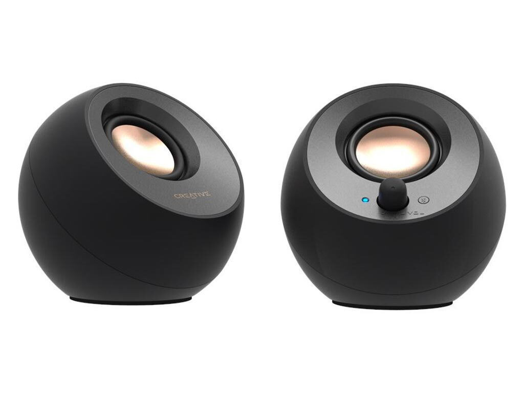 20230315102311_creative_icheia_ypologisti_2_0_me_ischy_8w_se_mayro_chroma